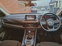 USED 2022 72 NISSAN QASHQAI 1.3 DIG-T MHEV Acenta Premium SUV 5dr Petrol Hybrid Manual Euro 6 (s/s) (140 ps) SUPPLIED & FULLY SERVICED BY LOOKERS NISSAN GATESHEAD