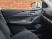 USED 2022 72 NISSAN QASHQAI 1.3 DIG-T MHEV Acenta Premium SUV 5dr Petrol Hybrid Manual Euro 6 (s/s) (140 ps) SUPPLIED & FULLY SERVICED BY LOOKERS NISSAN GATESHEAD