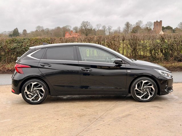 2021 Hyundai I20 1L Premium 5dr - Photo 8