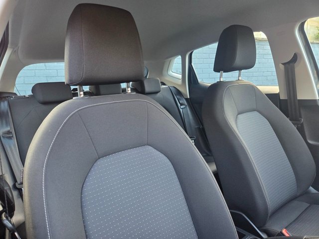 2021 SEAT IBIZA - Photo 9