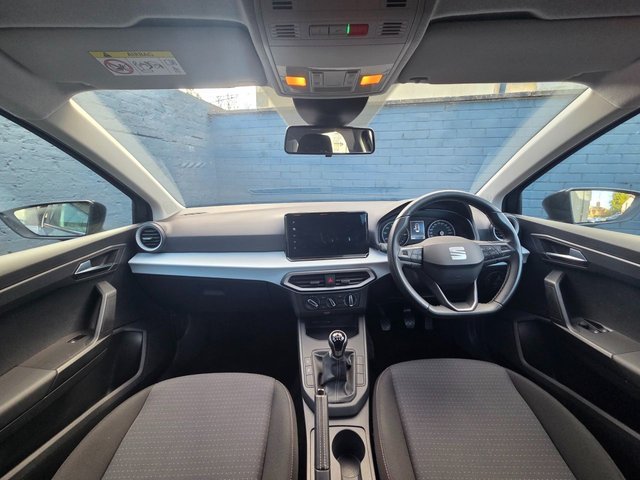 2021 SEAT IBIZA - Photo 2