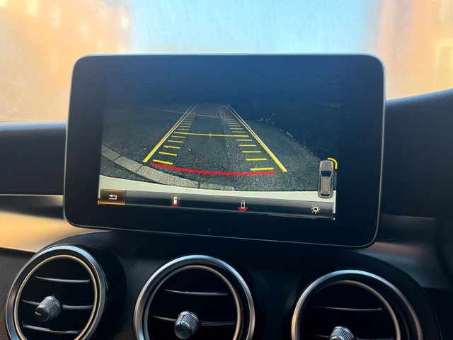 2015 Mercedes-Benz Glc 2.1L Amg Line 5dr - Photo 8