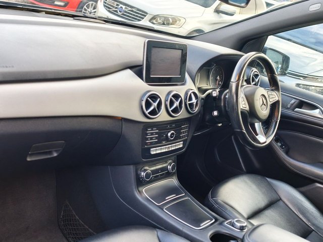 2015 Mercedes-Benz B-CLASS - Photo 7