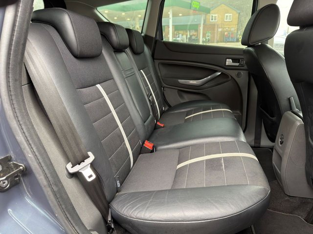 2011 Ford Kuga 2L Titanium 5dr - Photo 6