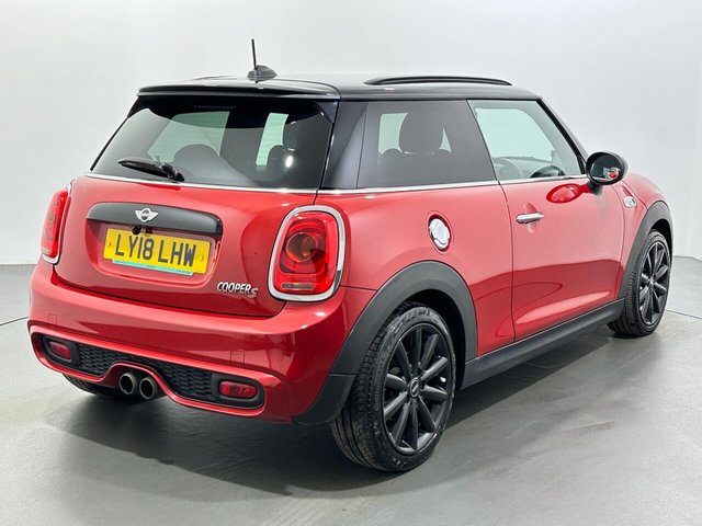 2018 MINI Hatch - Photo 8