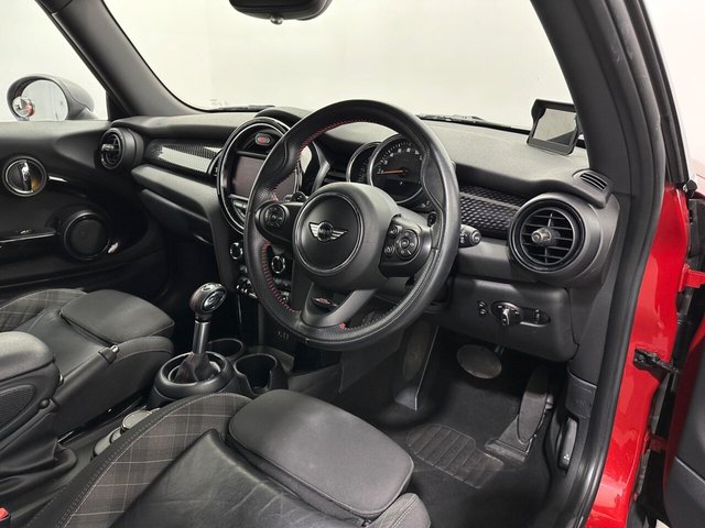 2018 MINI Hatch - Photo 10