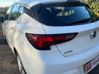 USED 2016 16 VAUXHALL ASTRA 1.6 CDTi ecoFLEX Design Euro 6 (s/s) 5dr Â£20TAX|RECENT SERV|GREAT RUNNR