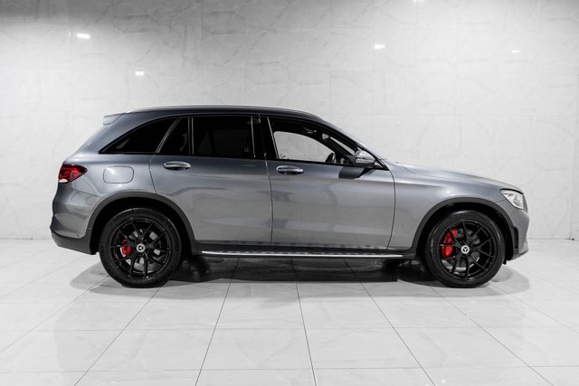 2022 Mercedes-Benz Glc 2L Amg Line 5dr - Photo 12