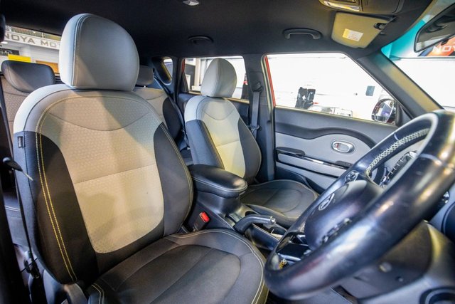 2015 Kia Soul 1.6L Mixx 5dr - Photo 3