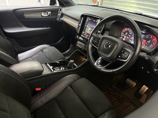 2018 VOLVO XC40 2.0 D3 R-Design Pro SUV 5dr Diesel Auto Euro 6 (s/s) (150 ps) - Photo 12
