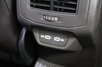 USED 2023 23 VOLKSWAGEN T-ROC 1.5 TSI R-Line 5dr (APPLE CARPLAY, HEATED SEATS) 