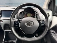 USED 2020 20 TOYOTA AYGO 1.0 VVT-i x-trend Funroof 5dr Petrol x-shift Euro 6 (71 ps) 