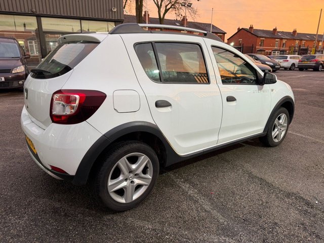 2014 DACIA SANDERO STEPWAY 0.9 TCe Ambiance Hatchback 5dr Petrol Manual Euro 5 (90 ps) - Photo 5