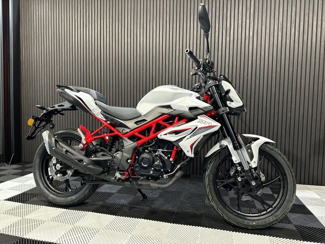 View our BENELLI BN 125