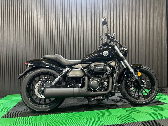 View our KEEWAY RKV 125 C