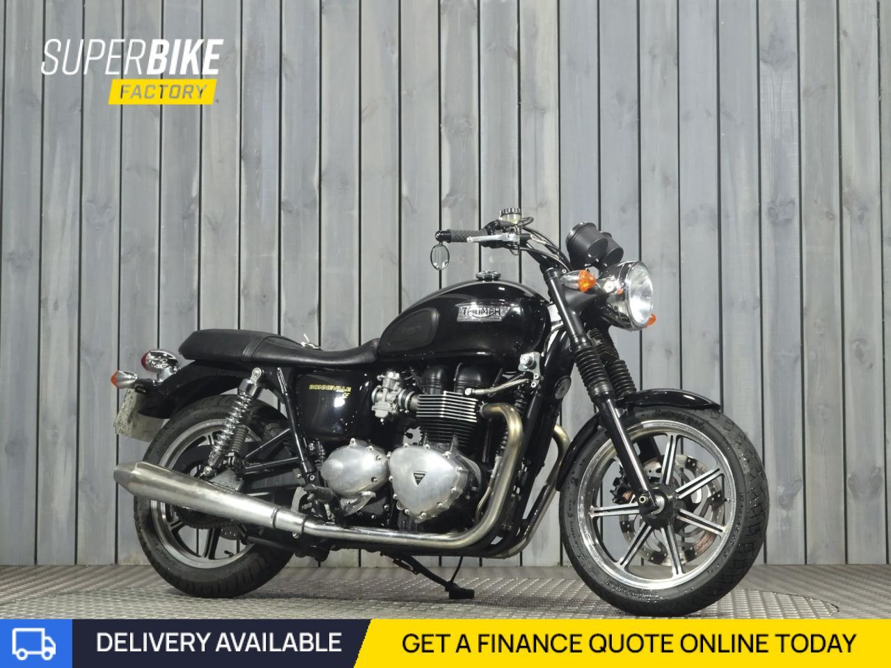 TRIUMPH BONNEVILLE 865