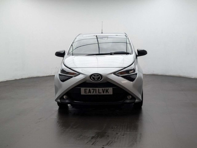 USED 2021 71 TOYOTA AYGO 1.0 VVT-i x-trend Hatchback 5dr Petrol Manual Euro 6 (s/s) (71 ps) DAB RADIO+REVERSING CAMERA CLICK&COLLECT/HOME DELIVERY