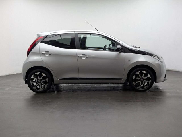 USED 2021 71 TOYOTA AYGO 1.0 VVT-i x-trend Hatchback 5dr Petrol Manual Euro 6 (s/s) (71 ps) DAB RADIO+REVERSING CAMERA CLICK&COLLECT/HOME DELIVERY