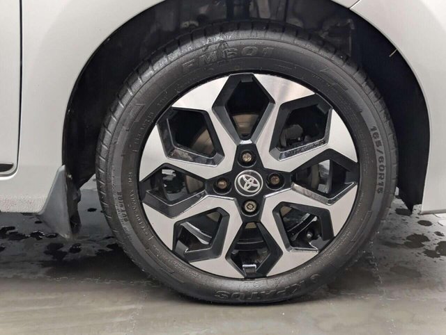 USED 2021 71 TOYOTA AYGO 1.0 VVT-i x-trend Hatchback 5dr Petrol Manual Euro 6 (s/s) (71 ps) DAB RADIO+REVERSING CAMERA CLICK&COLLECT/HOME DELIVERY