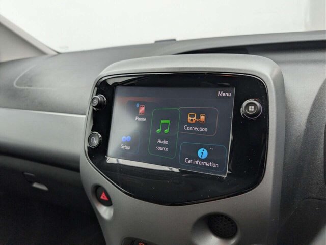 USED 2021 71 TOYOTA AYGO 1.0 VVT-i x-trend Hatchback 5dr Petrol Manual Euro 6 (s/s) (71 ps) DAB RADIO+REVERSING CAMERA CLICK&COLLECT/HOME DELIVERY