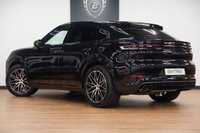 USED 2025 75 PORSCHE CAYENNE 3.0 V6 E-Hybrid 25.9kWh Black Edition Coupe  