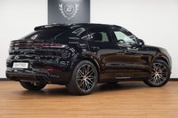 USED 2025 75 PORSCHE CAYENNE 3.0 V6 E-Hybrid 25.9kWh Black Edition Coupe  