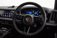 USED 2025 75 PORSCHE CAYENNE 3.0 V6 E-Hybrid 25.9kWh Black Edition Coupe  