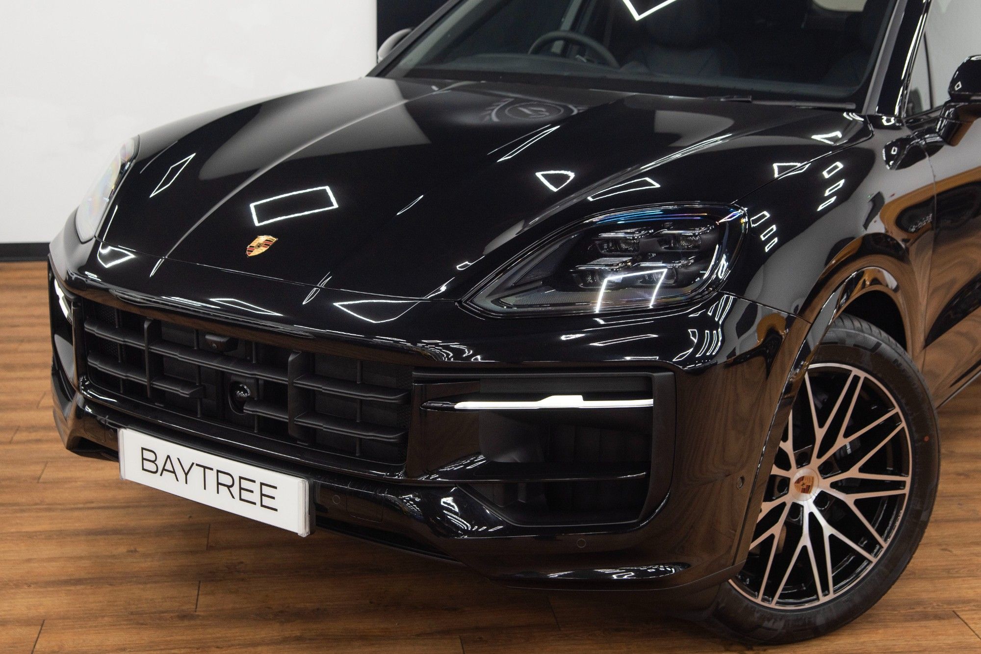 USED 2025 75 PORSCHE CAYENNE 3.0 V6 E-Hybrid 25.9kWh Black Edition Coupe  