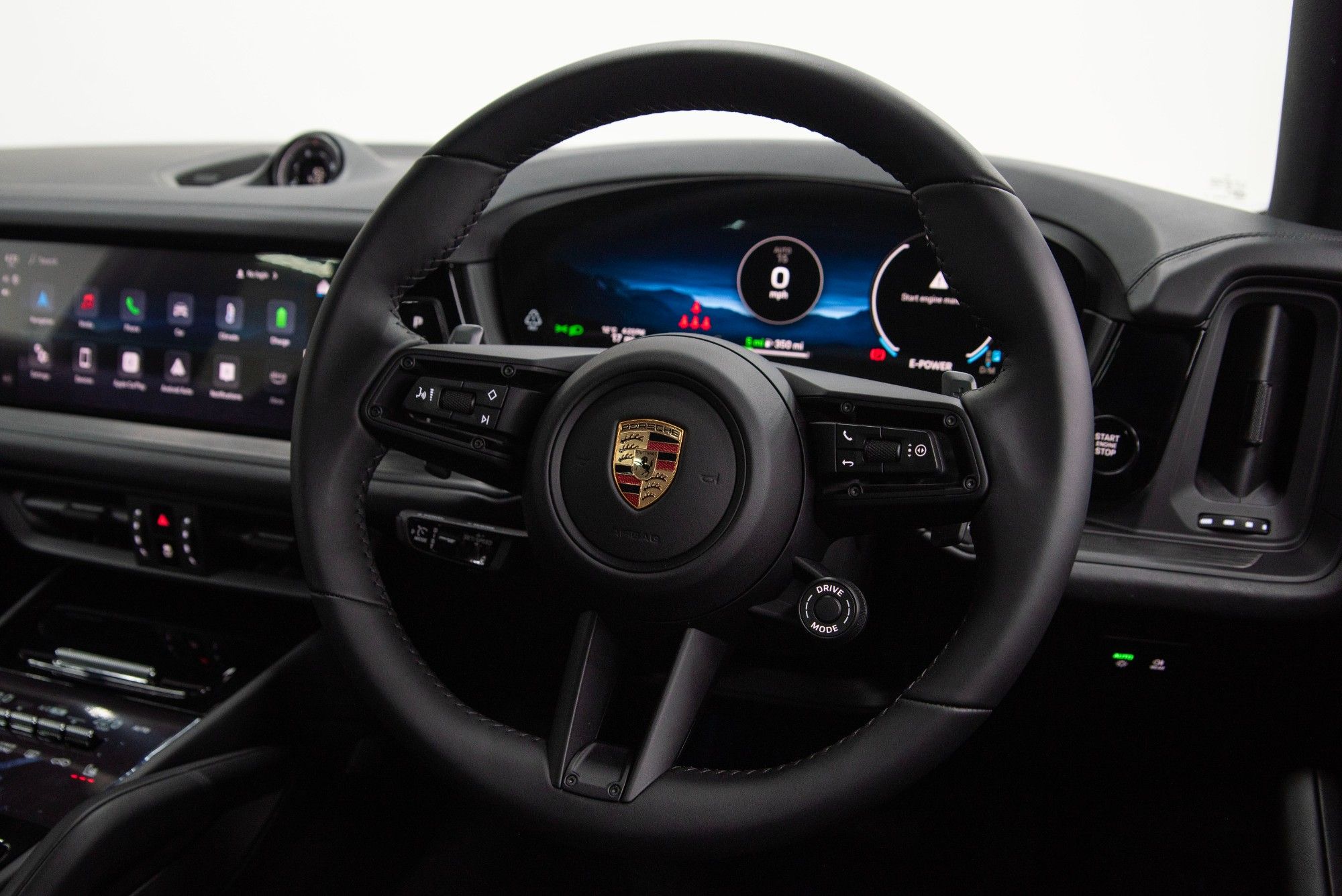 USED 2025 75 PORSCHE CAYENNE 3.0 V6 E-Hybrid 25.9kWh Black Edition Coupe  