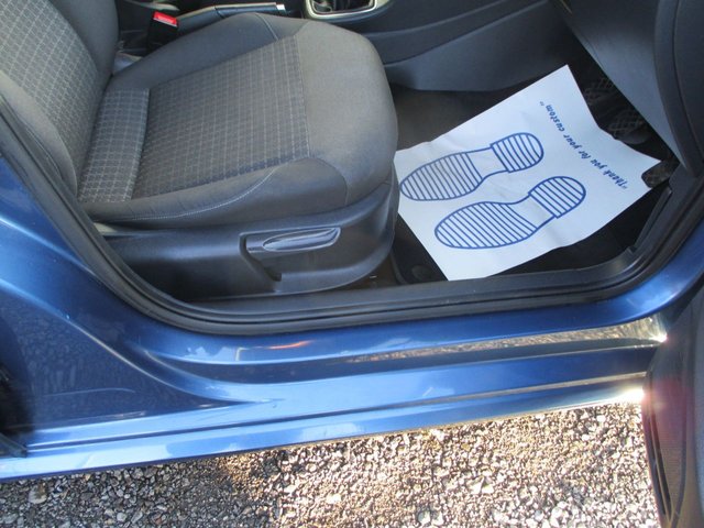 2015 VOLKSWAGEN POLO 1.2 TSI BlueMotion Tech SEL Hatchback 5dr Petrol Manual Euro 6 (s/s) (110 ps) - Photo 4