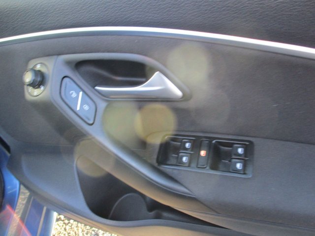 2015 VOLKSWAGEN POLO 1.2 TSI BlueMotion Tech SEL Hatchback 5dr Petrol Manual Euro 6 (s/s) (110 ps) - Photo 5