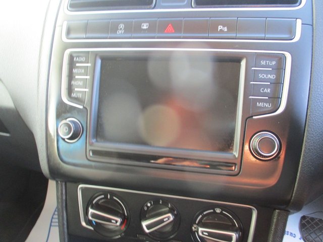 2015 VOLKSWAGEN POLO 1.2 TSI BlueMotion Tech SEL Hatchback 5dr Petrol Manual Euro 6 (s/s) (110 ps) - Photo 8