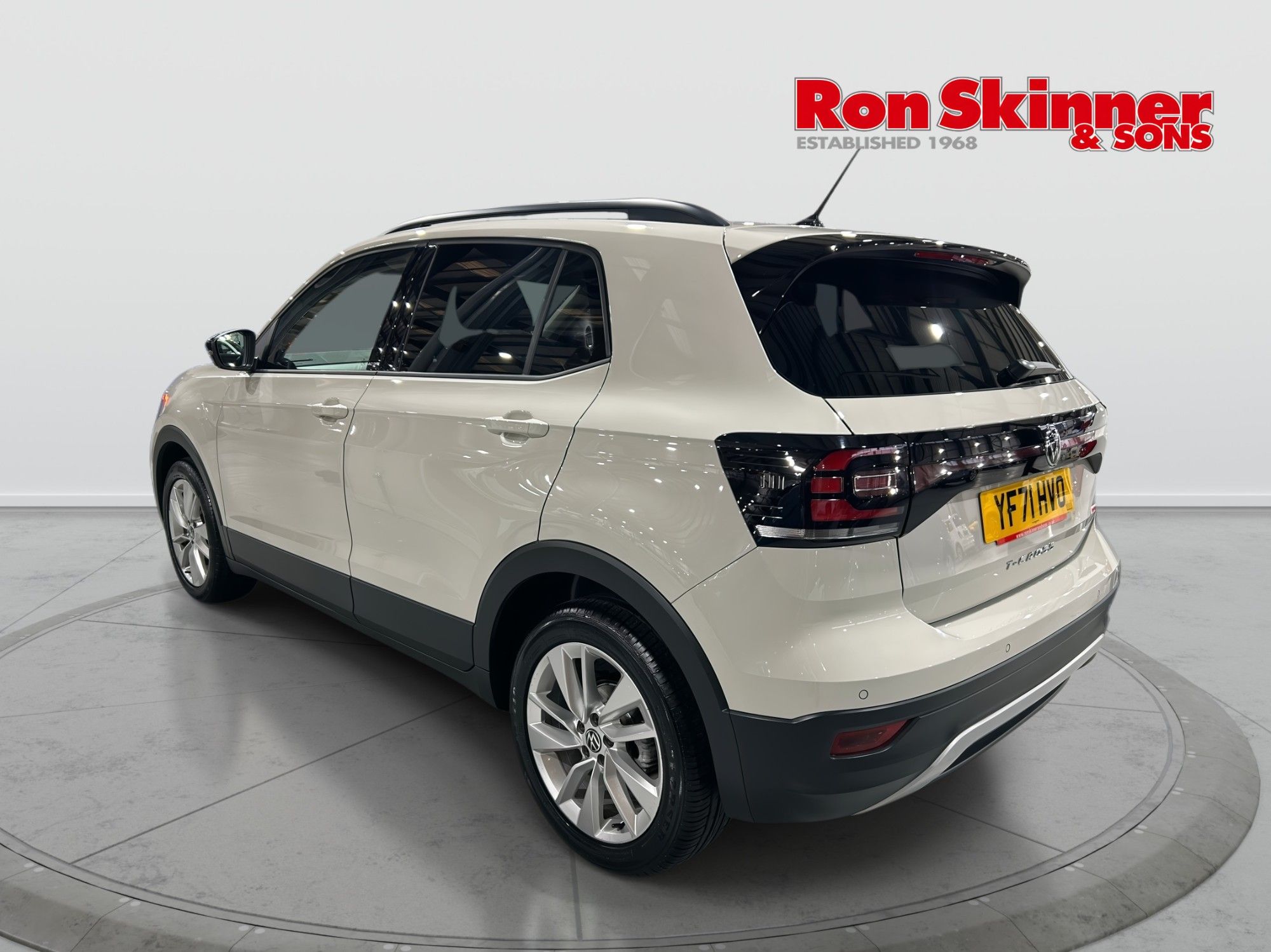 USED 2021 71 VOLKSWAGEN T-CROSS 1.0 TSI Active SUV 5dr Petrol DSG Euro 6 (s/s) (110 ps) 