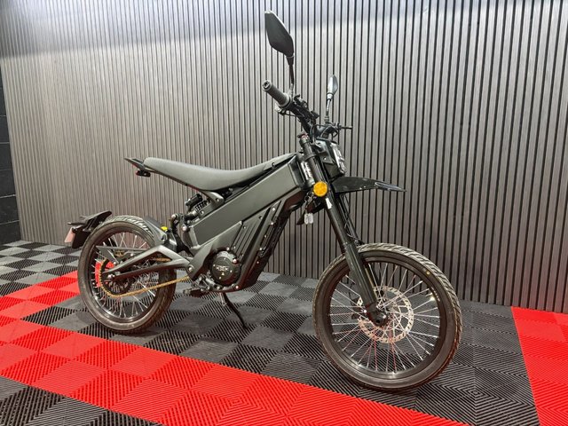 View our TALARIA X3 PRO ROAD LEGAL
