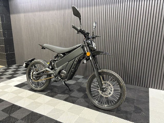 View our TALARIA X3 PRO ROAD LEGAL