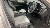 USED 2023 23 VOLVO XC40 2.0 B3 MHEV Core SUV 5dr Petrol Hybrid DCT Auto Euro 6 (s/s) (163 ps) 