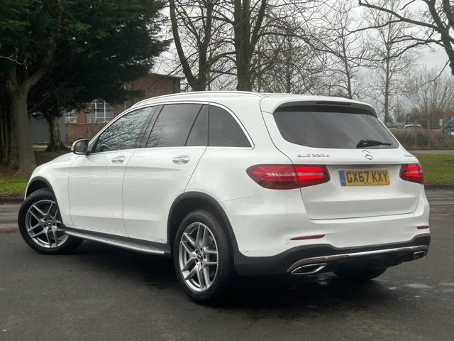 2017 Mercedes-Benz Glc 2.1L Amg Line 5dr - Photo 4