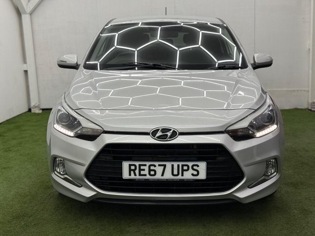 2017 HYUNDAI I20 2017 1.0 T-GDi Premium Nav Euro 6 3dr - Photo 12