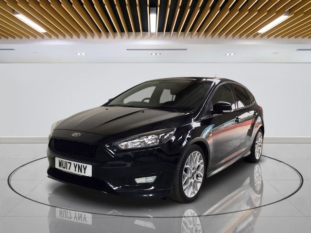 2017 Ford Focus - Photo 4