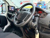 USED 2020 70 PEUGEOT BOXER 2.2 BlueHDi 335 Built for Business Luton 3dr Diesel Manual L4 Euro 6 (s/s) (165 ps) BOX/LUTON VAN, EARN&pound;&pound;&pound;