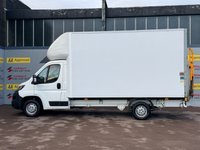 USED 2020 70 PEUGEOT BOXER 2.2 BlueHDi 335 Built for Business Luton 3dr Diesel Manual L4 Euro 6 (s/s) (165 ps) BOX/LUTON VAN, EARN&pound;&pound;&pound;