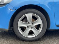 USED 2016 65 RENAULT CLIO 1.2 16V Dynamique Nav Hatchback 5dr Petrol Manual Euro 6 (75 ps) 