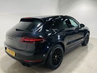 USED 2018 18 PORSCHE MACAN 3.0T V6 GTS SUV 5dr Petrol PDK 4WD Euro 6 (s/s) (360 ps) Spyder RS Design | Sports Chrono Pack | Heated Seats | Bluetooth | Half Leather / Alcantara | Dark Burr Walnut