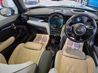 USED 2022 22 MINI Electric Hatch Cooper SE 32.6kWh Level 3 Hatchback 3dr Electric Auto (184 ps) FULL HISTORY  ##  PRISTINE CAR