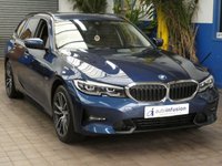 USED 2022 22 BMW 3 SERIES 2.0 330e 12kWh Sport Pro Touring 5dr Petrol Plug-in Hybrid Auto xDrive Euro 6 (s/s) (292 ps) 4WD SAT NAV LEATHER HEATED SEATS ANDROID APPLE CARPLAY CRUISE CONTROL REAR VIEW CAMERA PARKING SENSORS 1 OWNER EXCELLENT SERVICE HISTORY