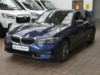 USED 2022 22 BMW 3 SERIES 2.0 330e 12kWh Sport Pro Touring 5dr Petrol Plug-in Hybrid Auto xDrive Euro 6 (s/s) (292 ps) 4WD SAT NAV LEATHER HEATED SEATS ANDROID APPLE CARPLAY CRUISE CONTROL REAR VIEW CAMERA PARKING SENSORS 1 OWNER EXCELLENT SERVICE HISTORY