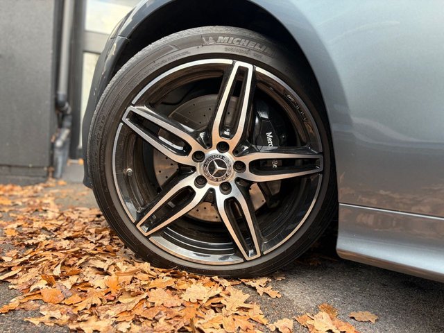 2017 Mercedes-Benz E-CLASS - Photo 3