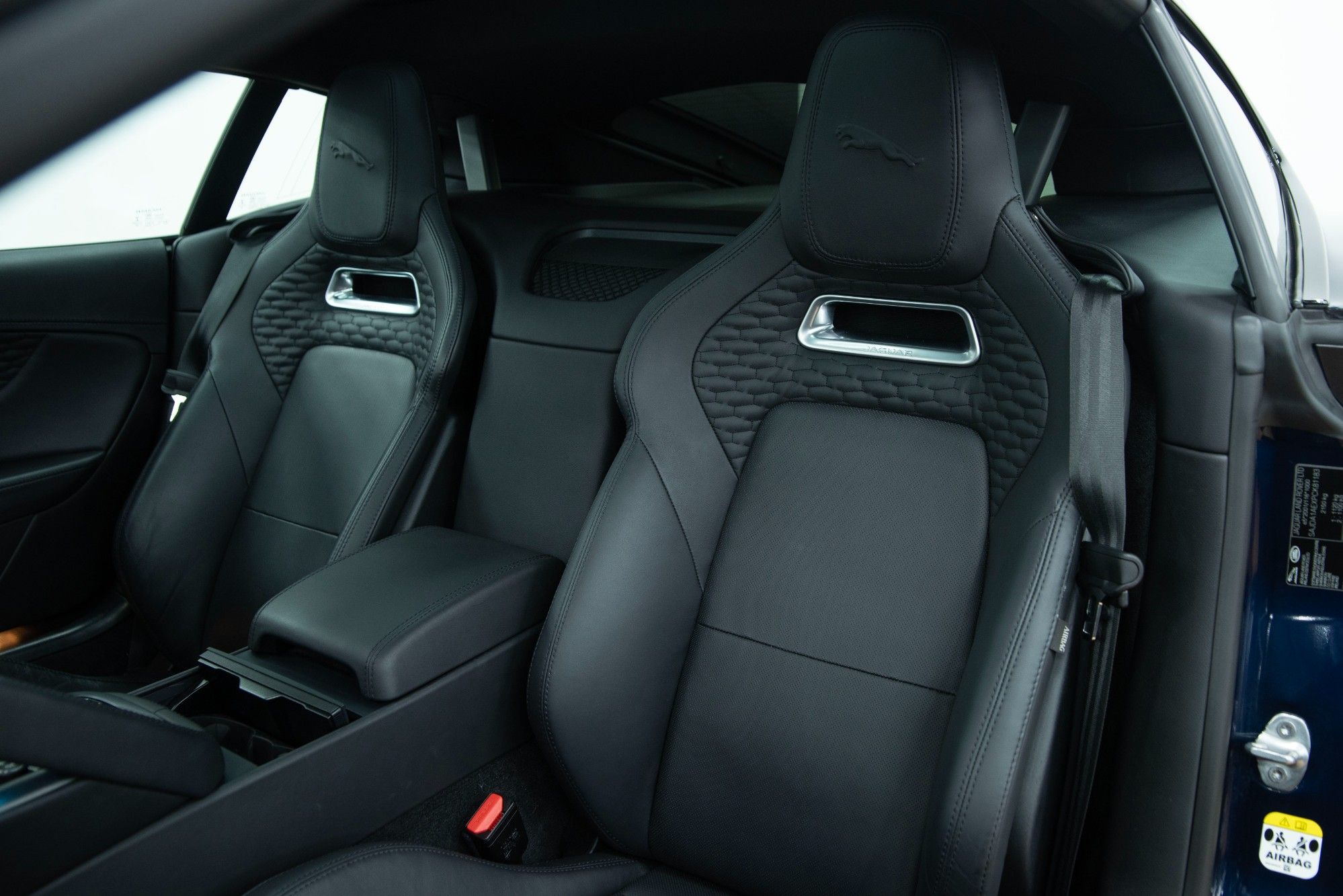 USED 2022 72 JAGUAR F-TYPE 5.0 V8 R Coupe  