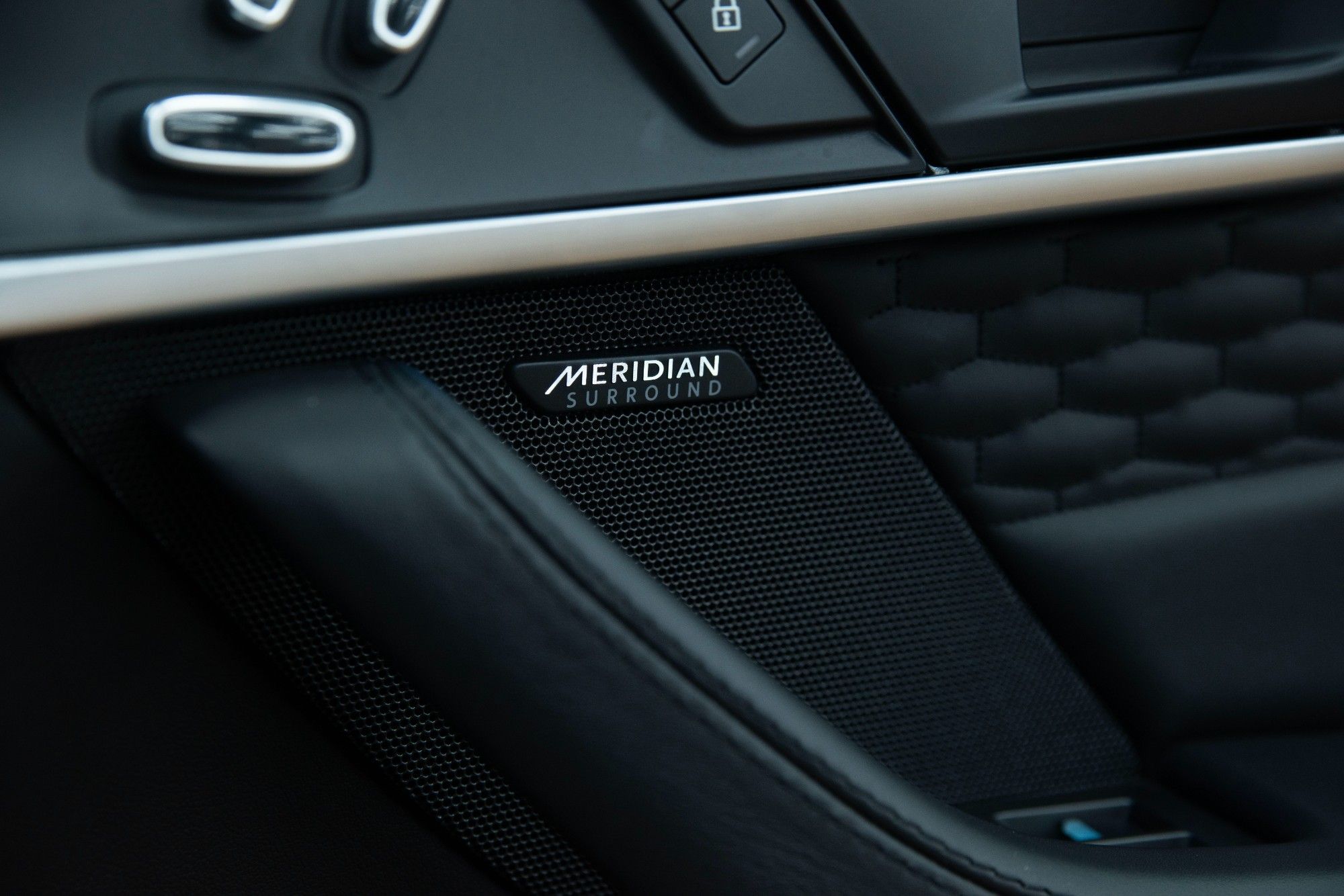 USED 2022 72 JAGUAR F-TYPE 5.0 V8 R Coupe  