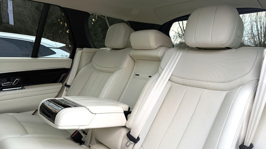 USED 2022 72 LAND ROVER RANGE ROVER 3.0 D300 MHEV SE Auto 4WD Euro 6 (s/s) 5dr HUGE SPEC|PANROOF|GHOST|FRIDGE